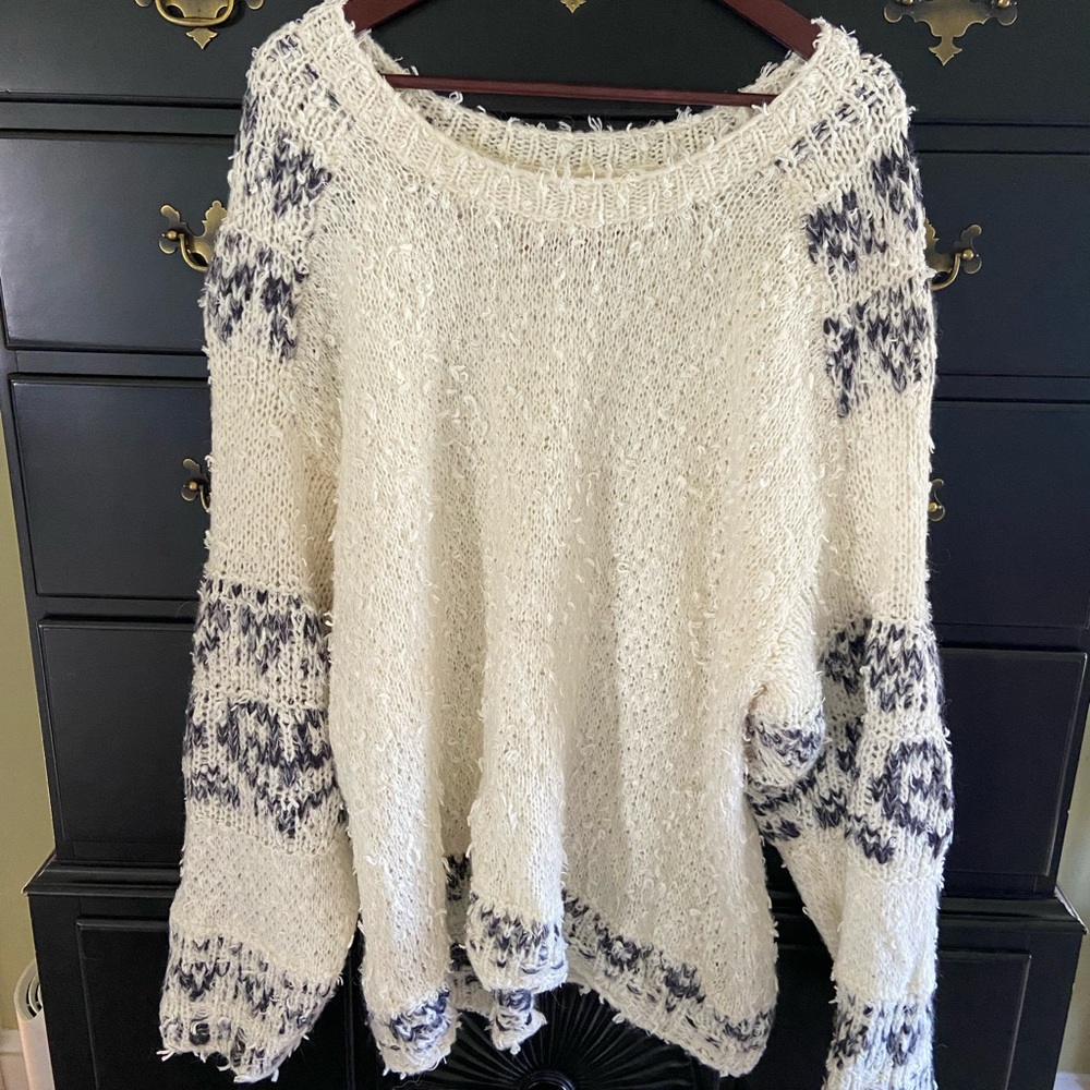 Like new Pilcro Blue and White Sweater Size XL